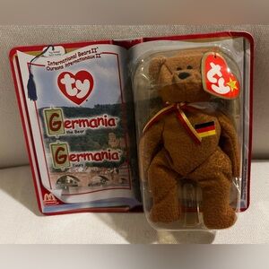 TY Germania the Bear Beanie Baby McDonald’s International Bears II 2000 Rare